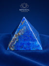 Pyramide en lapis-lazuli – élégance intemporelle