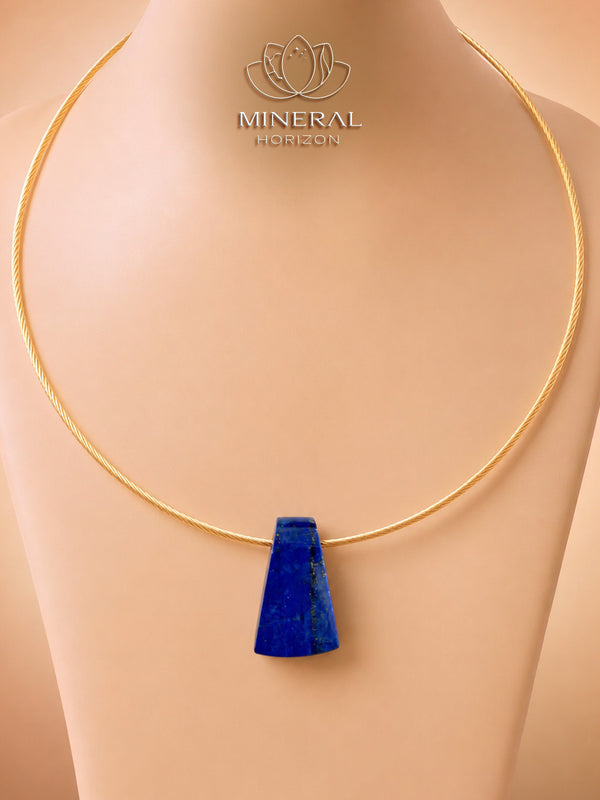 Pendentif en trapèze en lapis-lazuli lisse et brut