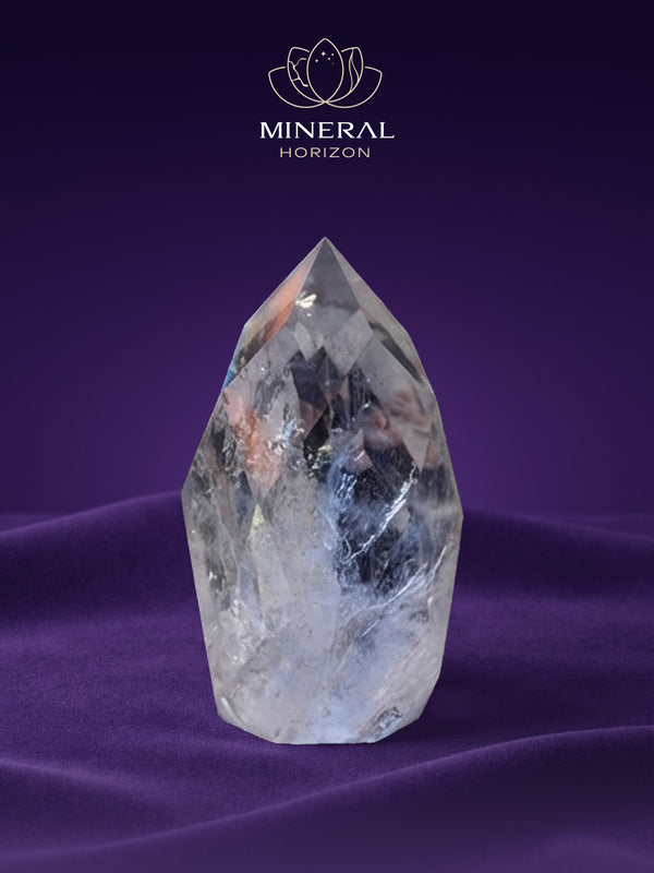 Pointe en cristal de roche – l'essence du cristal