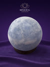 Grande sphère en calcite bleue – Éclat céleste