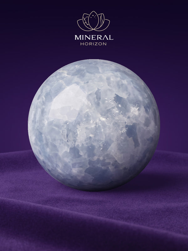 Grande sphère en calcite bleue – Éclat céleste